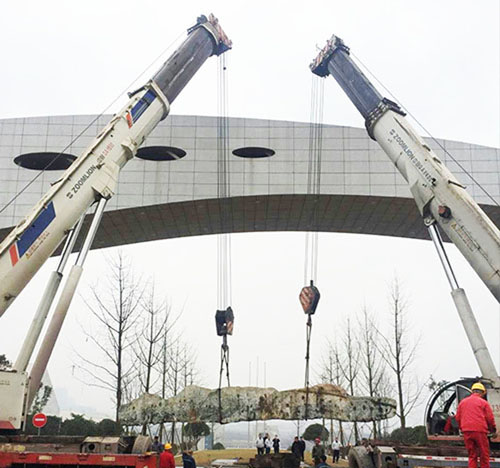 	 庙头吊大型景观石